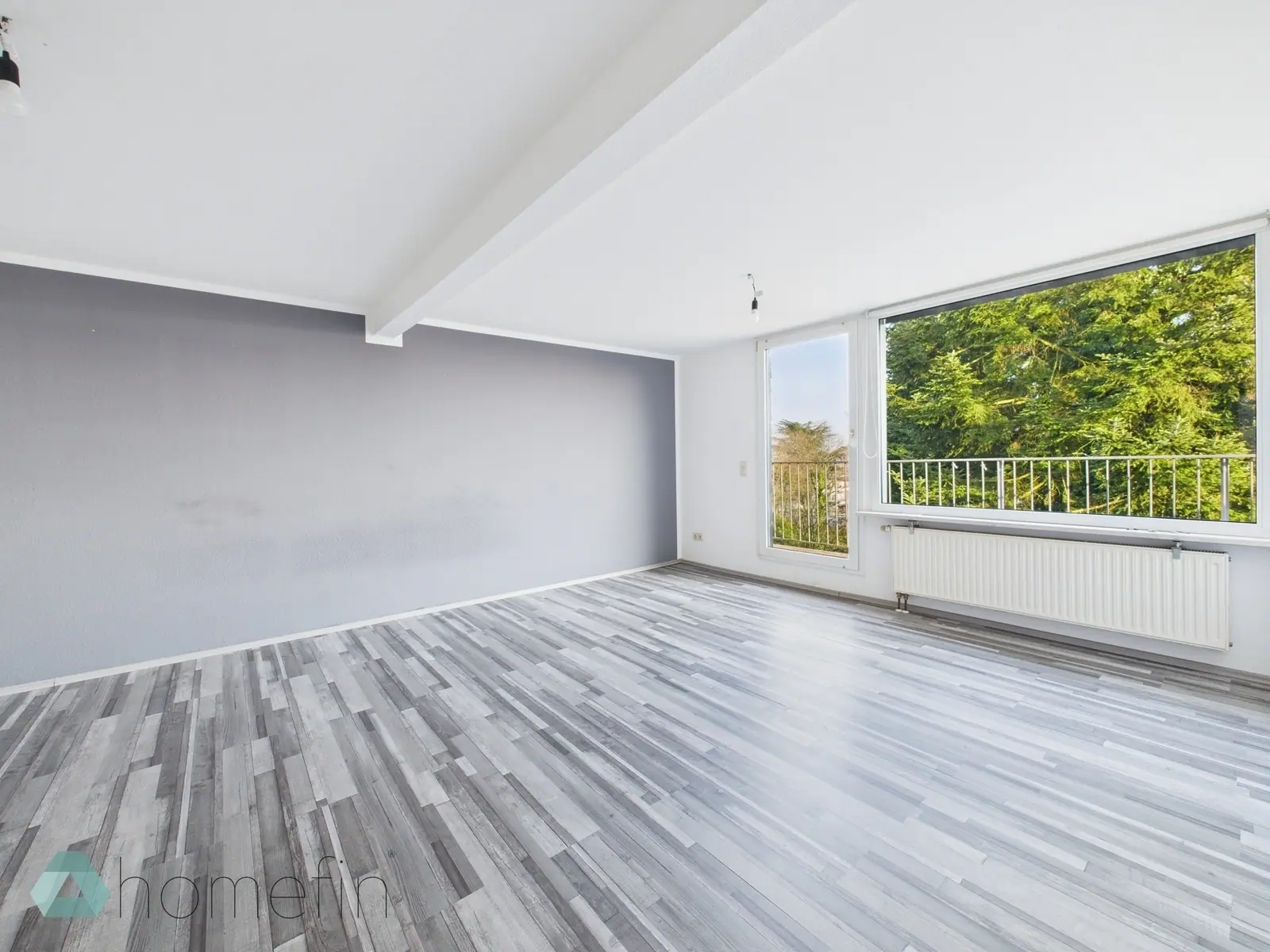 Wohnzimmer: Dachgeschosswohnung in Solingen