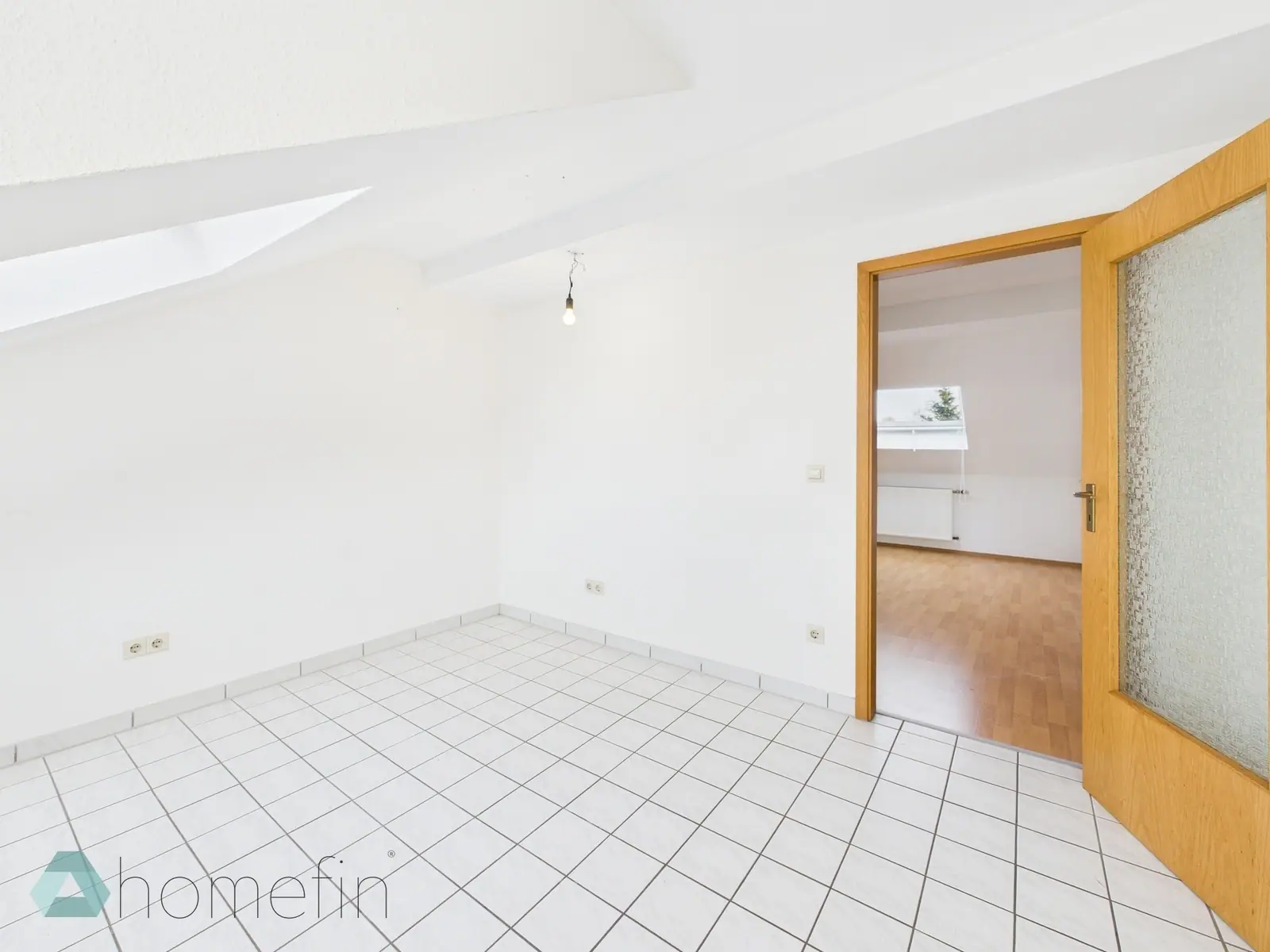 Wohnküche: Dachgeschosswohnung in Solingen