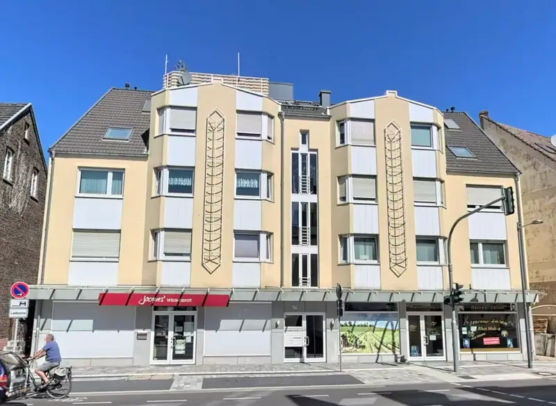 Ansicht: Dachgeschosswohnung in Langenfeld